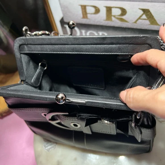 Coach RARE Black Soho Kisslock Vintage leather crystal velvet bow EUC - Picture 6 of 13